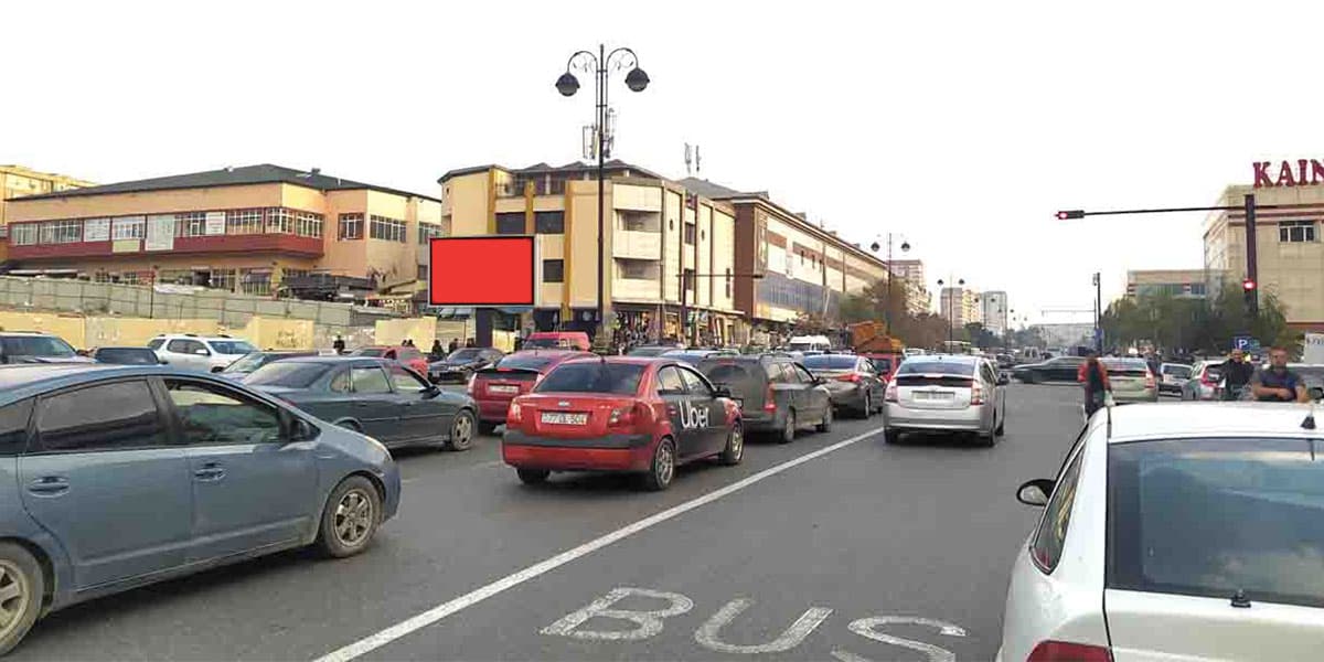 SL 051, Q.Qarayev pr.  (8 km bazar qarşısı) B
