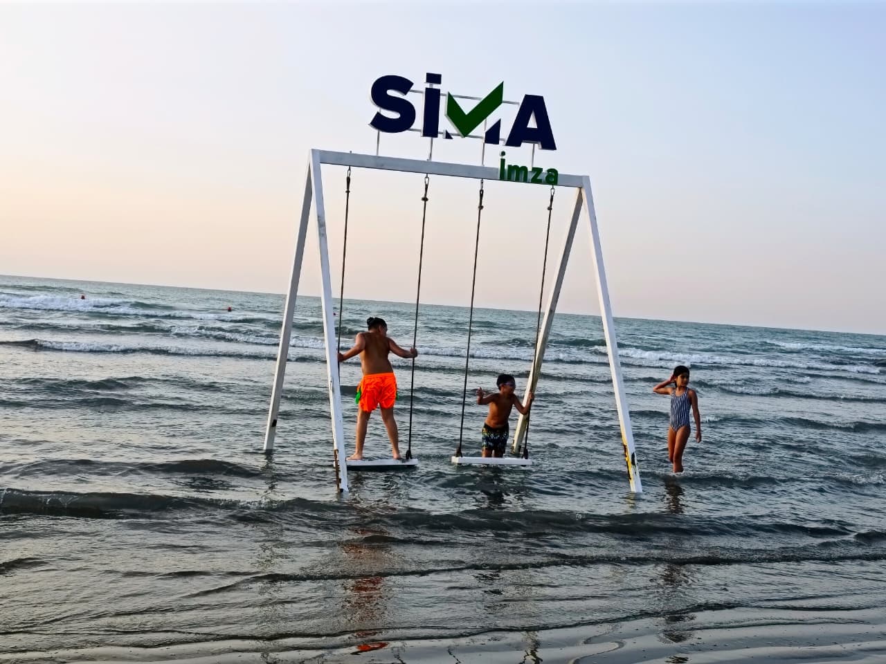 Sea Breeze'də reklam, şəkil 3