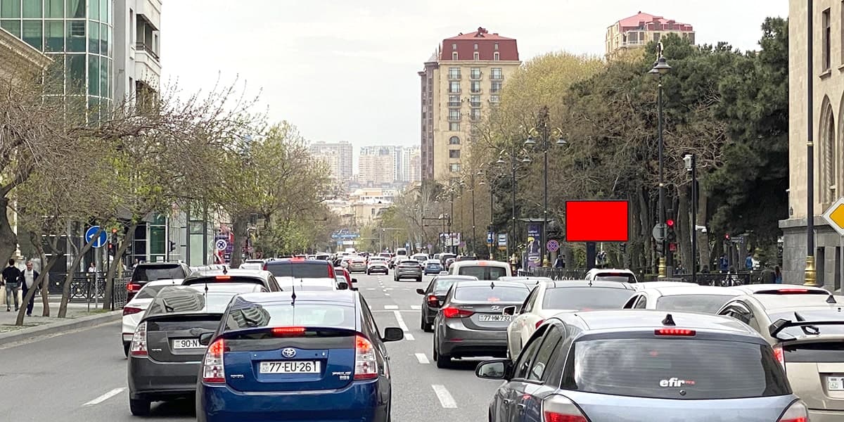 LD 072, 28 May küç. Səməd Vurğun bağı