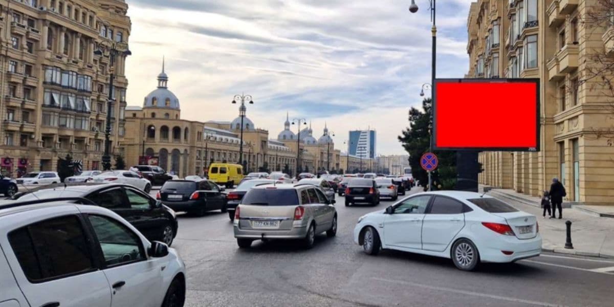 SL 062, Heydər Əliyev prospekti