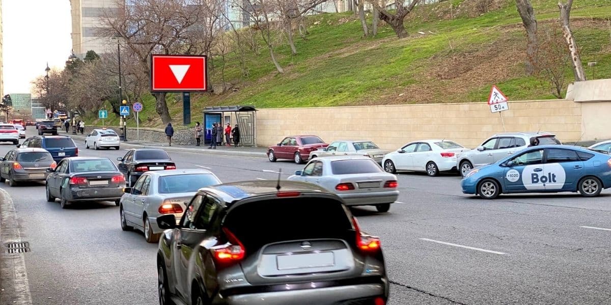 SL 115, C.Cabbarlı küç., Caspian plazanın yaxınlığı